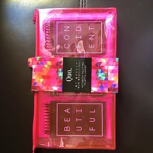 Makeup set ( notebook palettes)